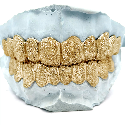 Custom Dust Cut Grillz [SG002]